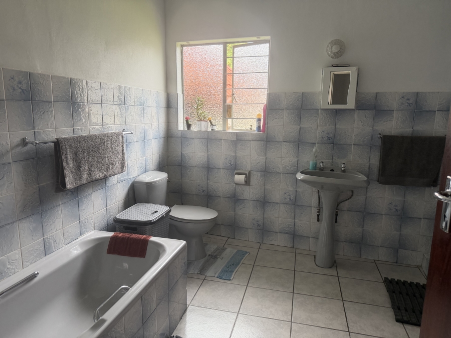 3 Bedroom Property for Sale in Oos Einde North West